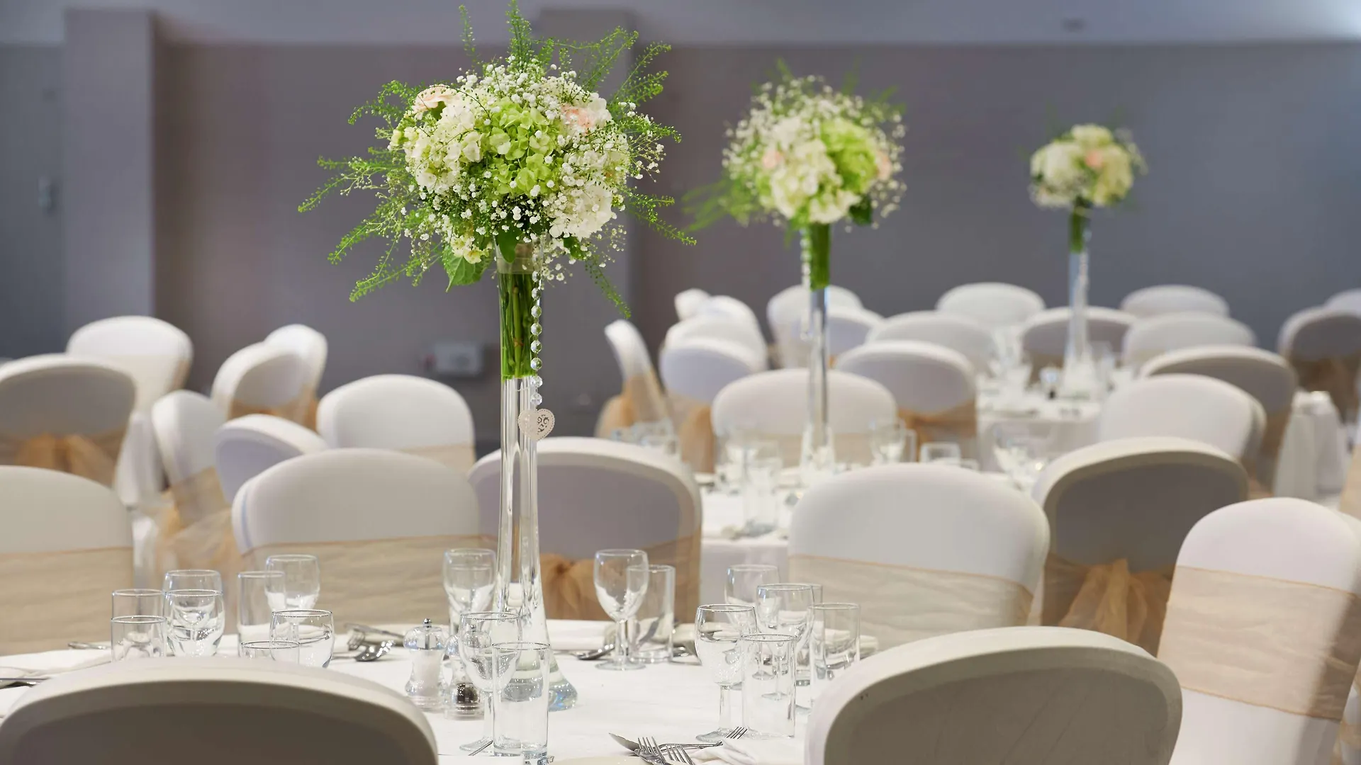 Doubletree By Hilton London - Docklands Riverside 4*,