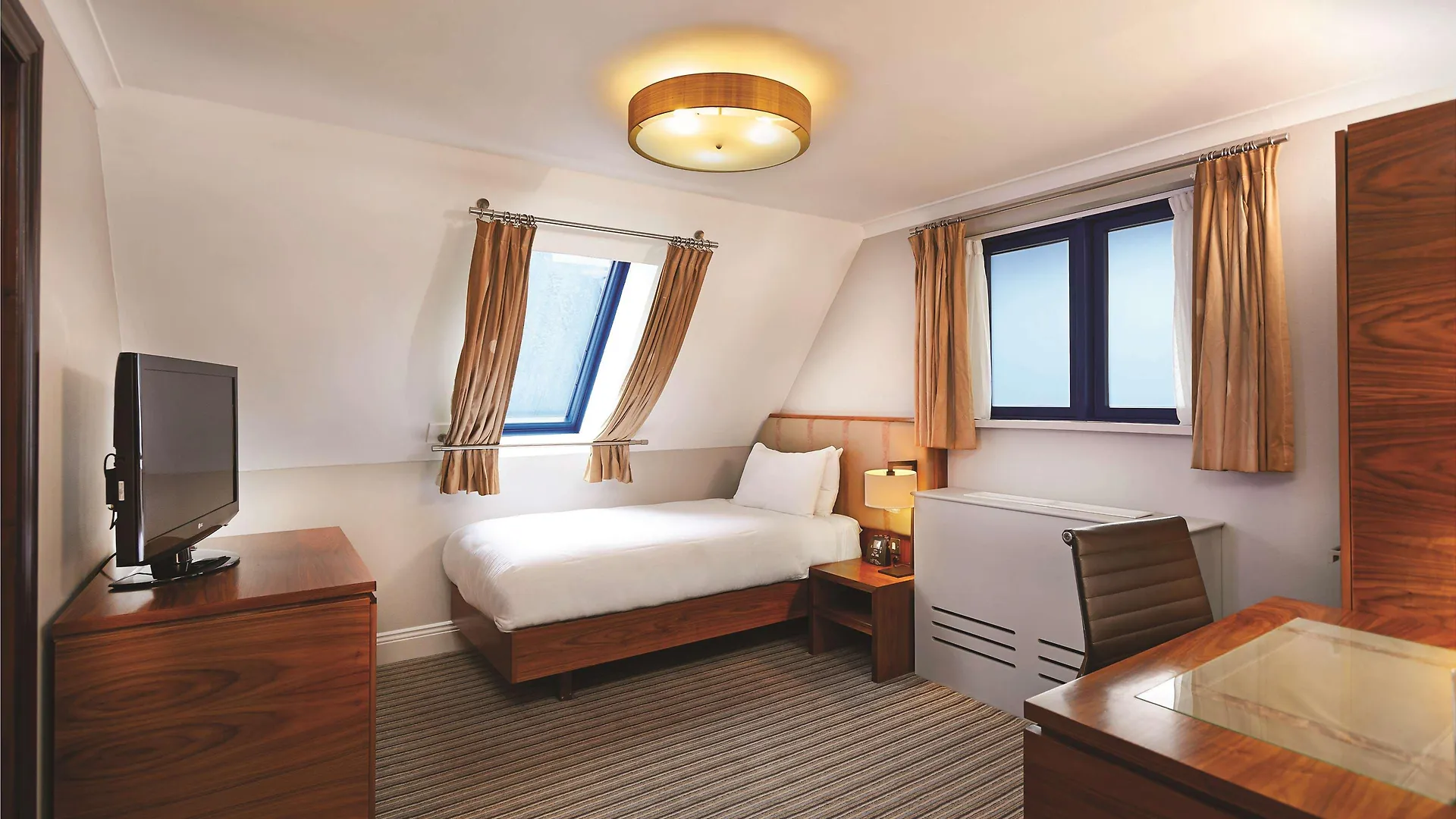 Doubletree By Hilton London - Docklands Riverside Birleşik Krallık